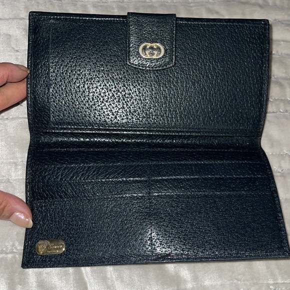 COPY - Authentic preloved Gucci wallet excellent condition navy blue. - Picture 6 of 14